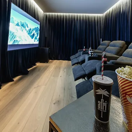 Boutique Chalets Alpi - Private Sauna & Cinema Garmisch-Partenkirchen Buitenkant foto