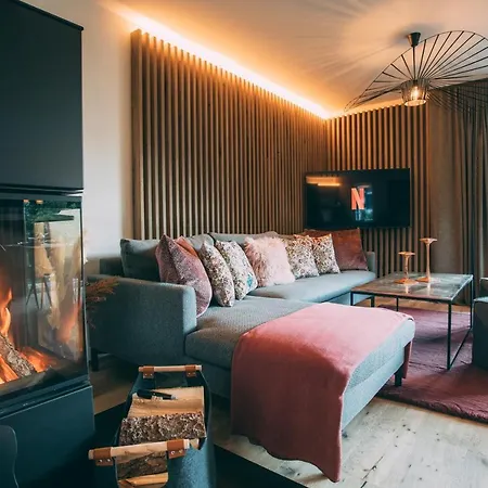 Boutique Chalets Alpi - Private Sauna & Cinema Garmisch-Partenkirchen Buitenkant foto