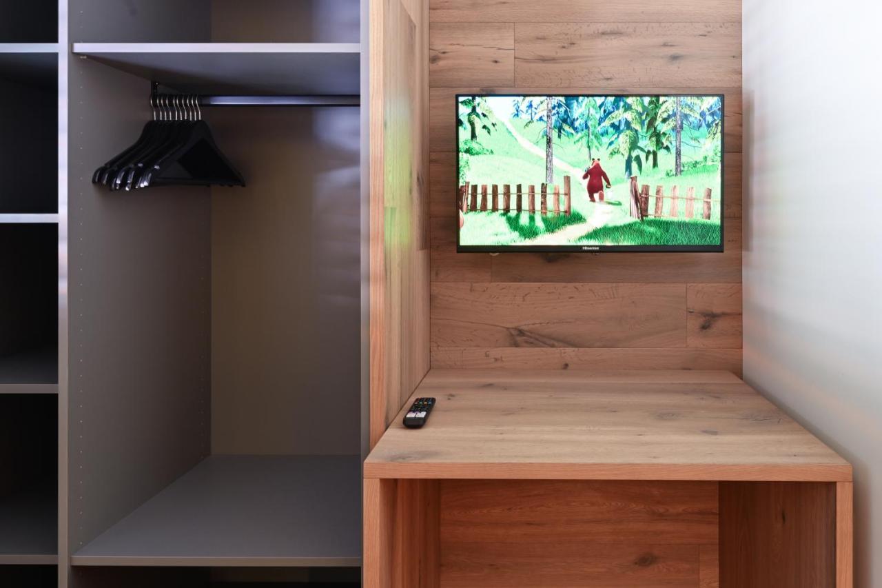 Boutique Alpi - Private Sauna & Cinema