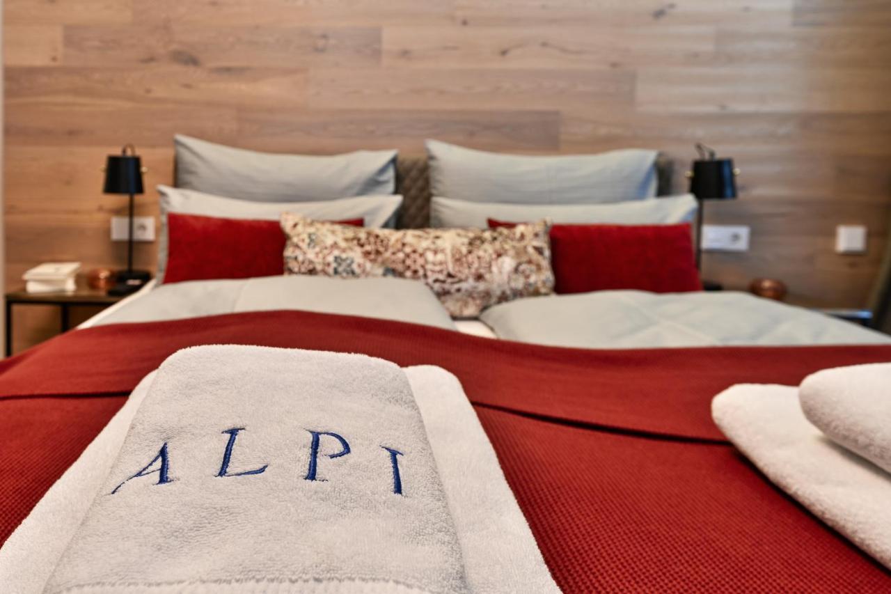 Boutique Alpi - Private Sauna & Cinema