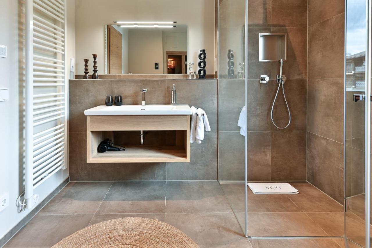 Boutique Alpi - Private Sauna & Cinema Garmisch-Partenkirchen